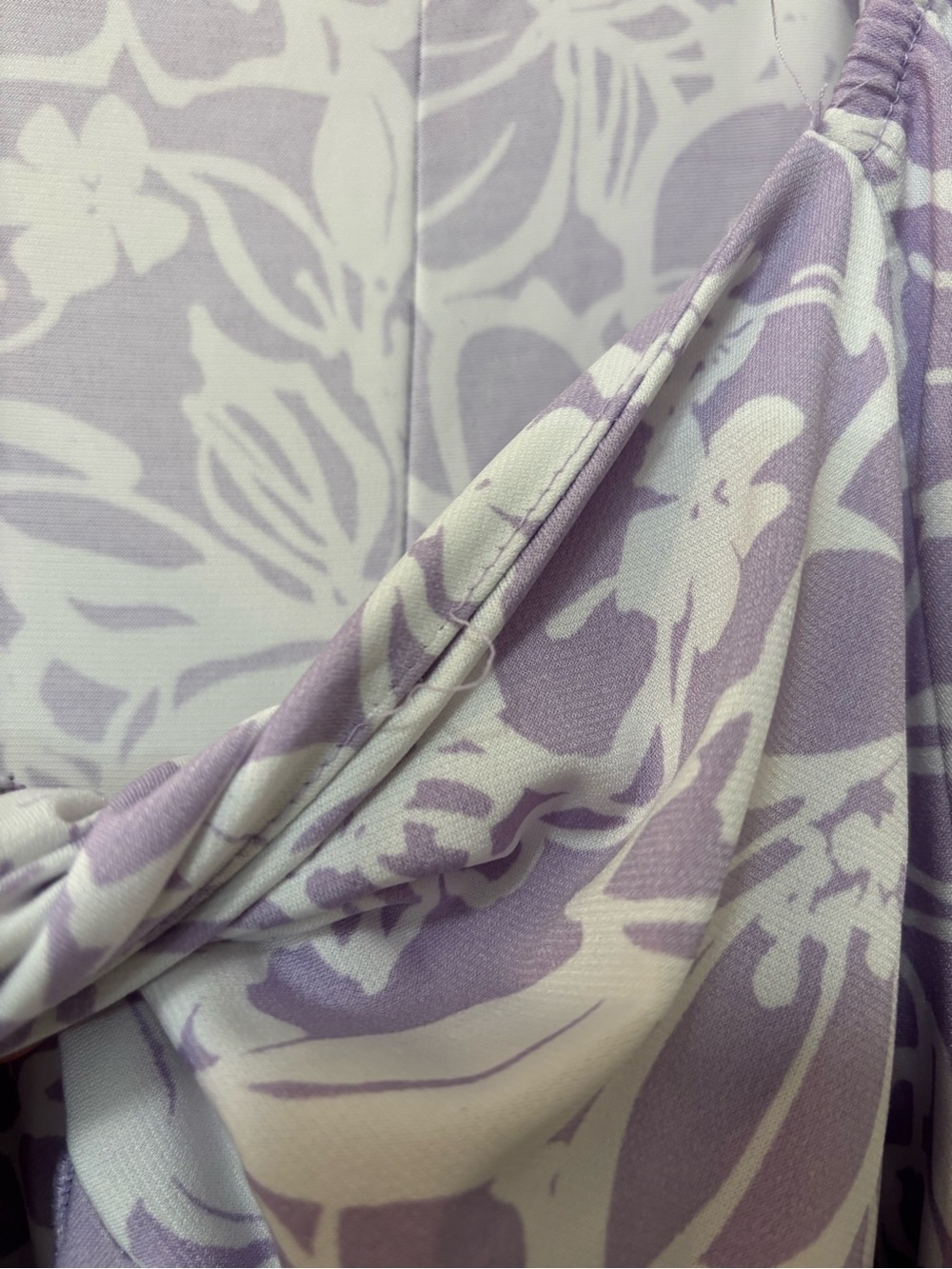Sami & Jo Lavender Floral Print Puff Sleeve Knee Length Dress, Size XL (w/ flaw) - Picture 9 of 10